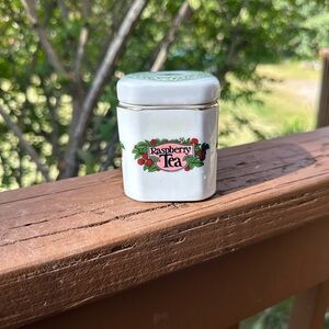 Mlesna Raspberry Tea Canister with Lid